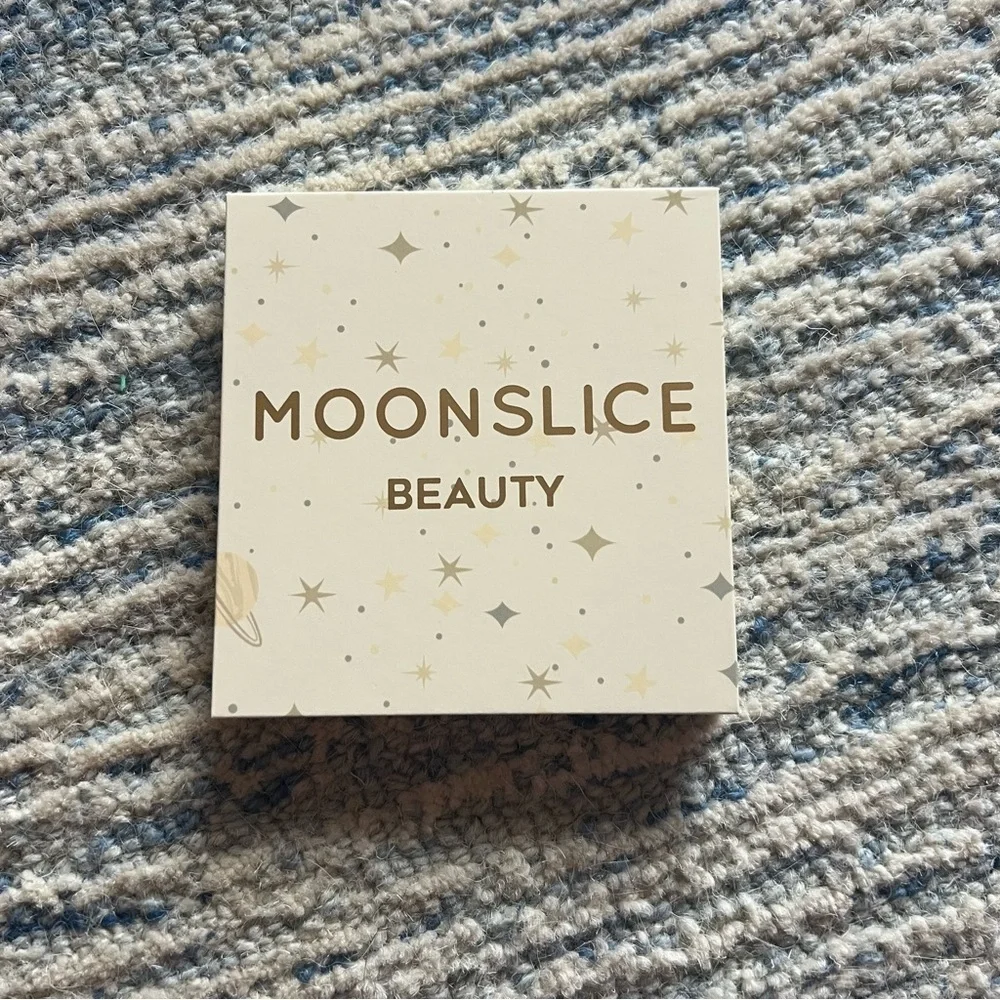 Moonslice Beauty Blushing Moon NEW